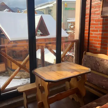 Arkan Casa de hóspedes Yaremche